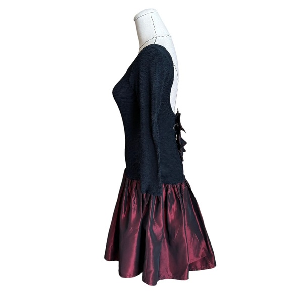 Vintage 80s Hunza Black Irridescent Red Taffeta Dress Bows New Wave Party - Picture 8 of 11